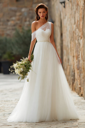 Robe de mariée longue longue à col asymétrique en tulle ivoire simple